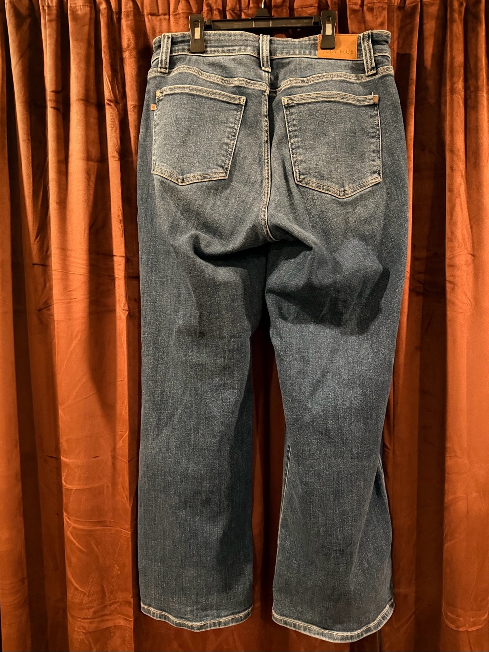 Judy Blue Flared Wide-Leg Jeans in Light Blue Denim - Picture 2 of 3